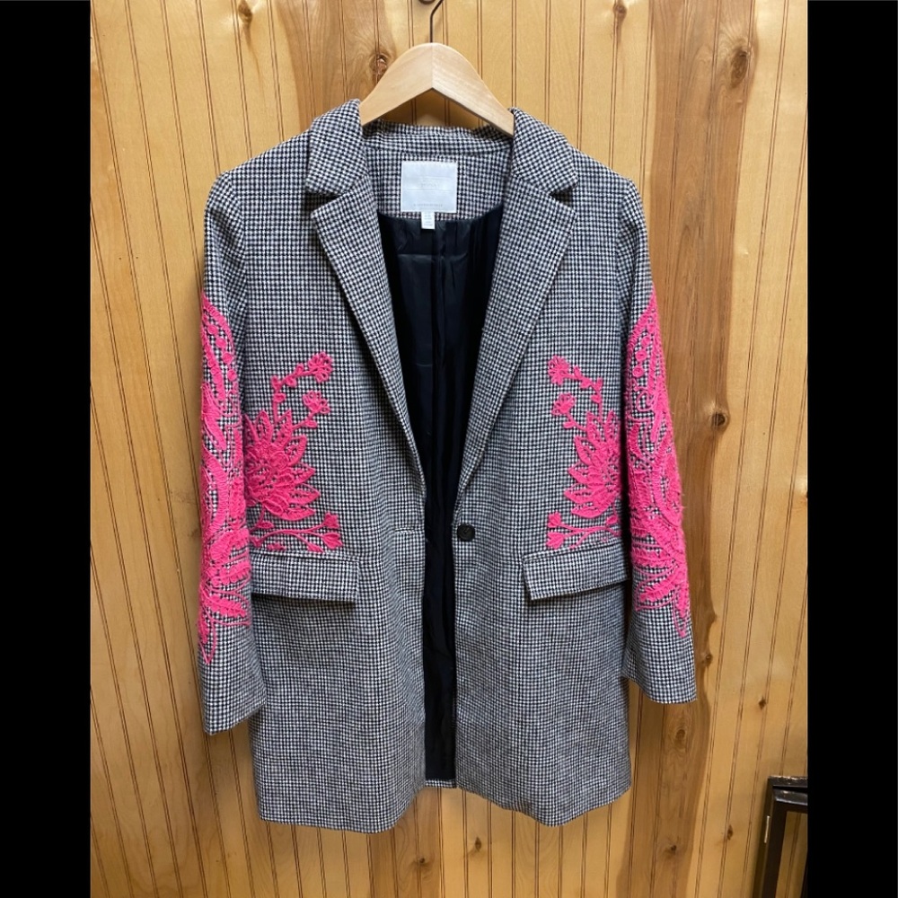 ANTHROPOLOGIE EMBROIDERED HOUNDSTOOTH BLAZER